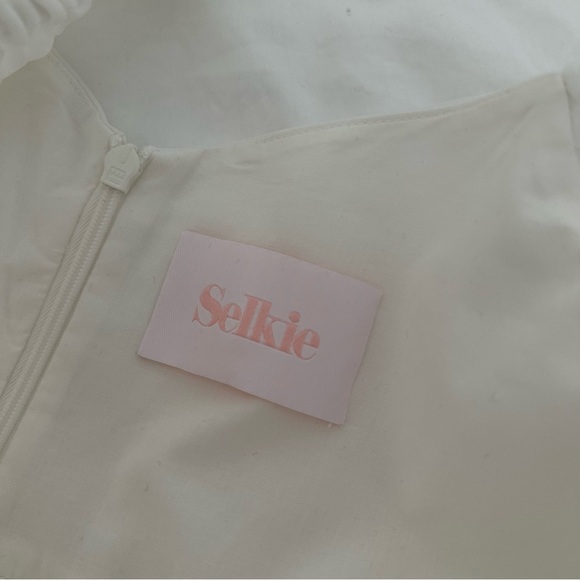 Selkie The Ivory Bebe Bloom Dress - Picture 3 of 10